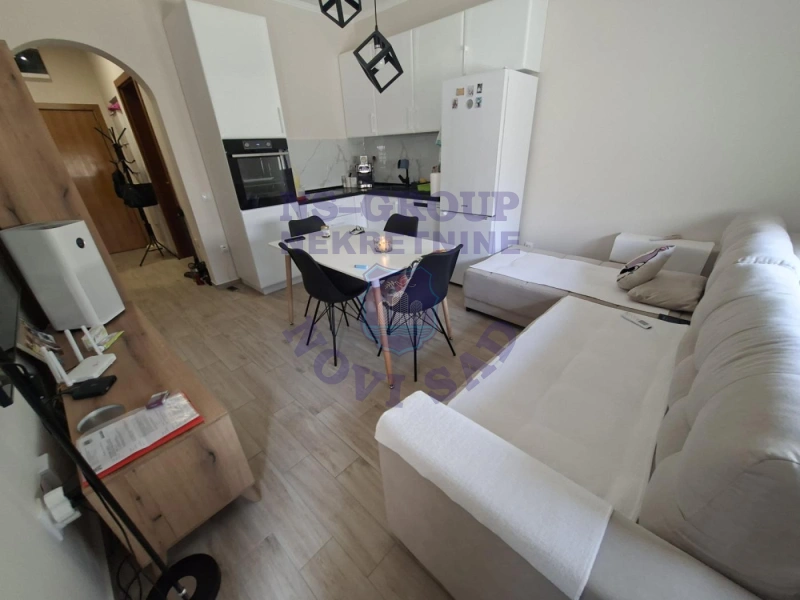 stan na prodaju Novi Sad, 42m2 574955
