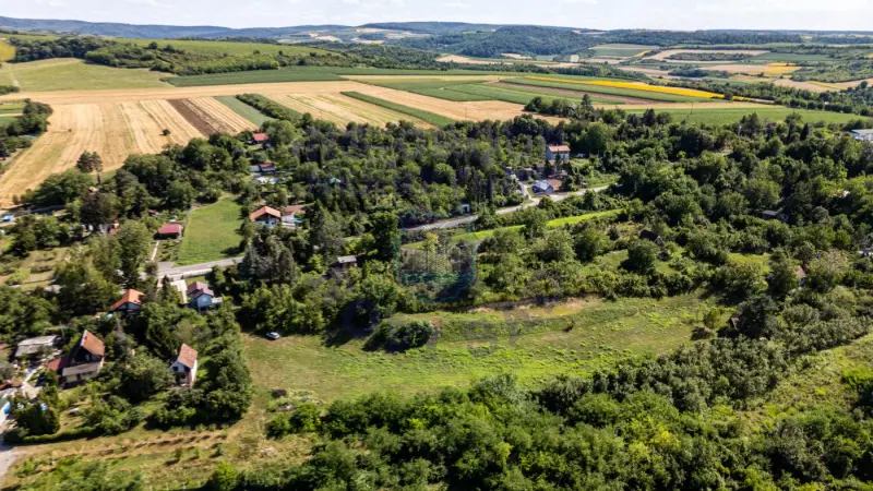 Plac na prodaju Banoštor 3104m2, 574125