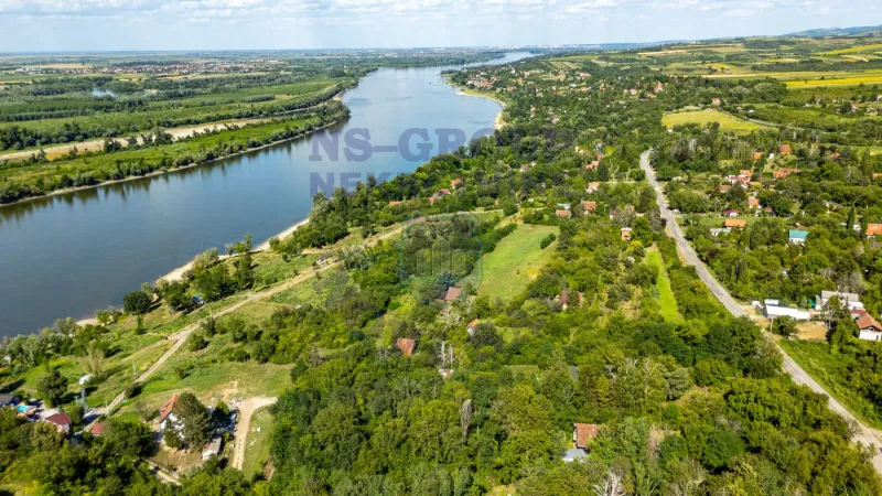 Plac na prodaju Banoštor 3104m2, 574125