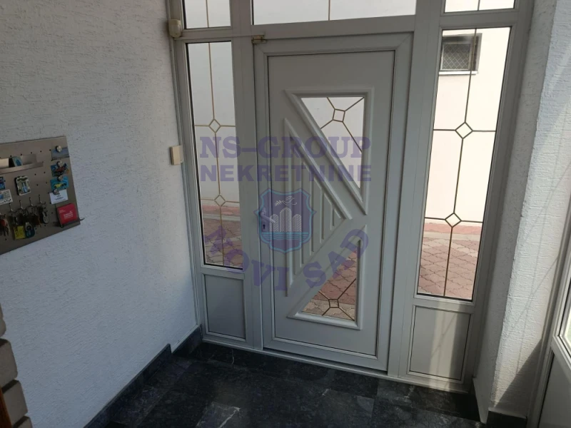 kuca na prodaju Bačka Palanka 297m2 574939