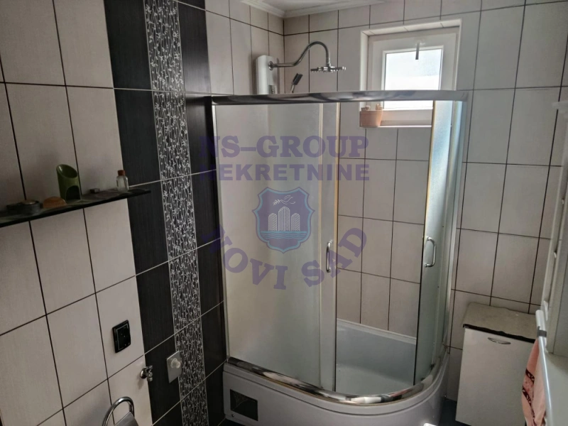 kuca na prodaju Bačka Palanka 297m2 574939