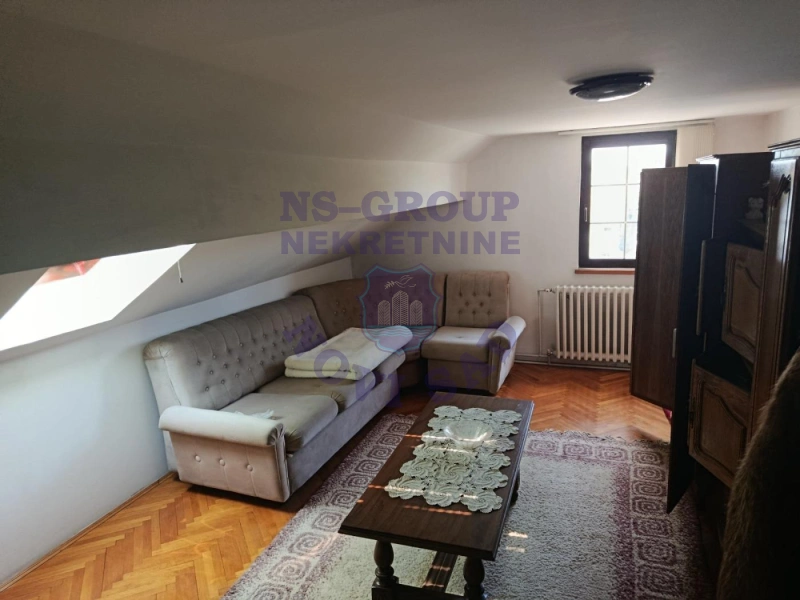 kuca na prodaju Bačka Palanka 297m2 574939