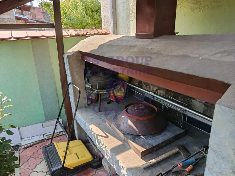 kuca na prodaju Bačka Palanka 297m2 574939