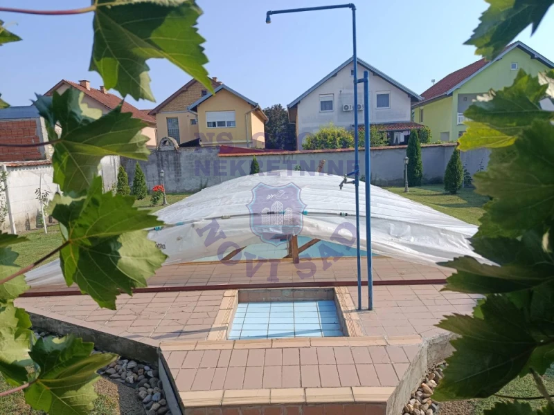 kuca na prodaju Bačka Palanka 297m2 574939
