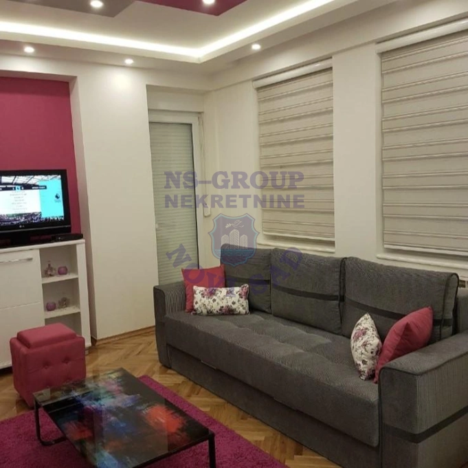 stan na prodaju Novi Sad, 55m2 17005
