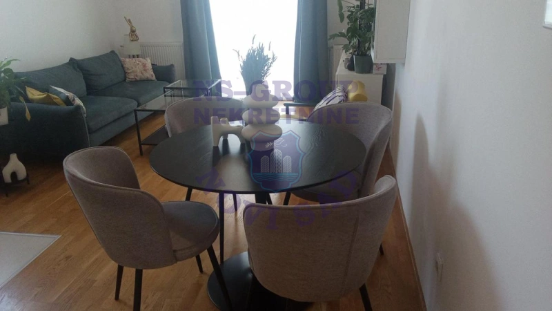 stan na prodaju Novi Sad 63m2 572178