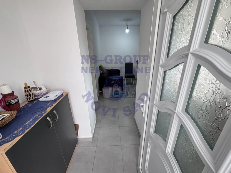 stan na prodaju Veternik 54m2 575014