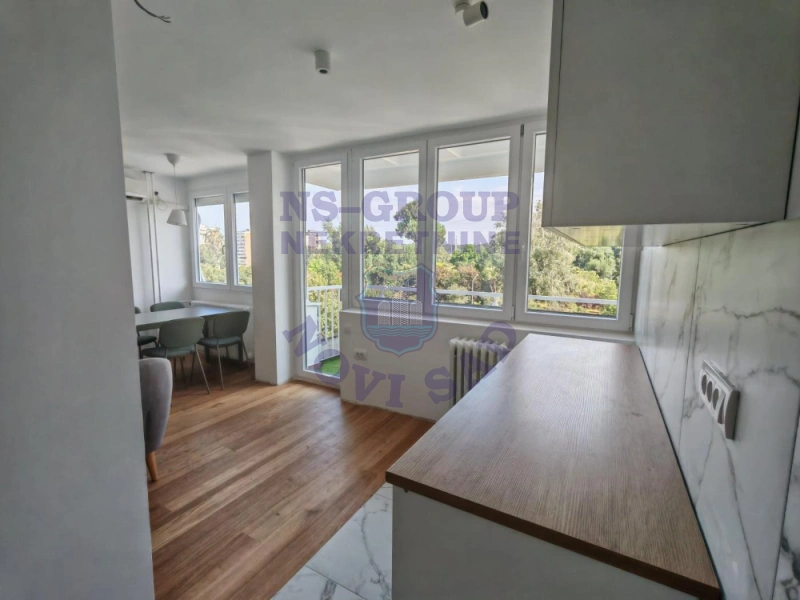 Stan na prodaju Novi Sad 52m2, 574224