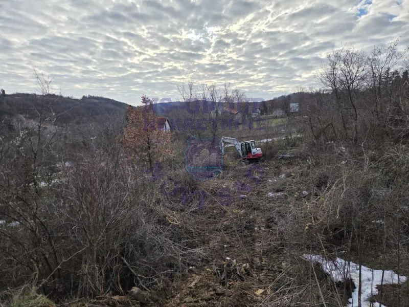 plac na prodaju Sremska Kamenica 1136m2 575009