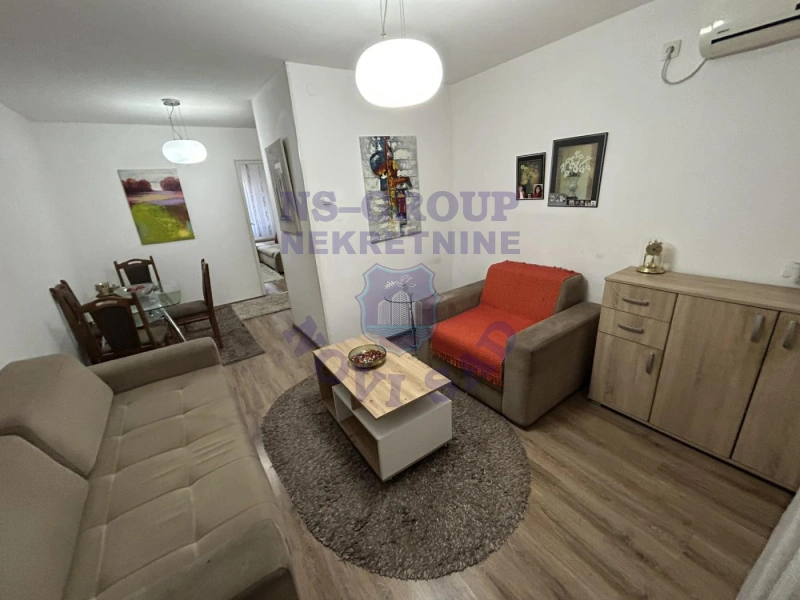 stan na prodaju Novi Sad, 49m2 572864