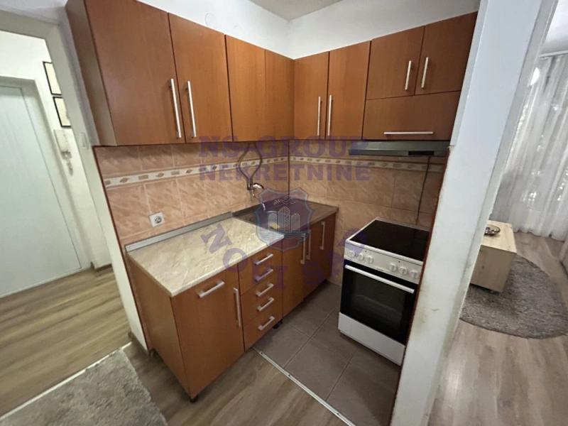 stan na prodaju Novi Sad 49m2 572864