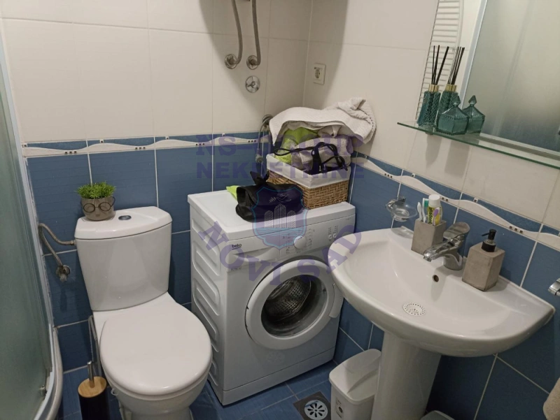 stan na prodaju Novi Sad 42m2 574949