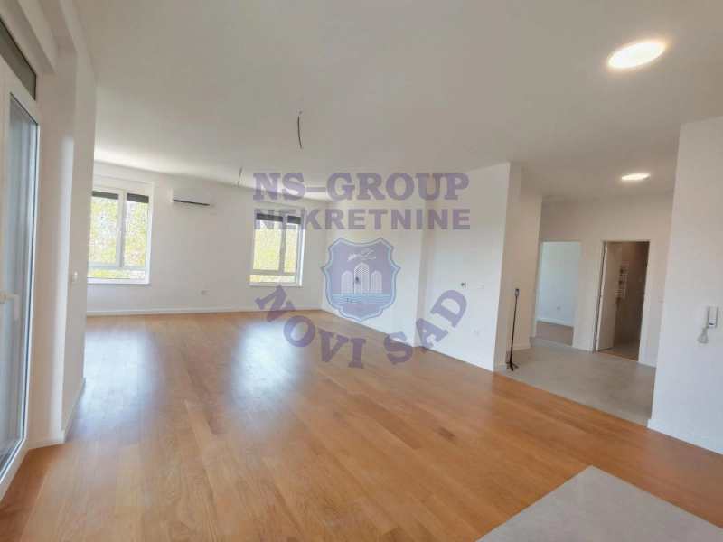 Stan na prodaju Novi Sad 117m2, 520373
