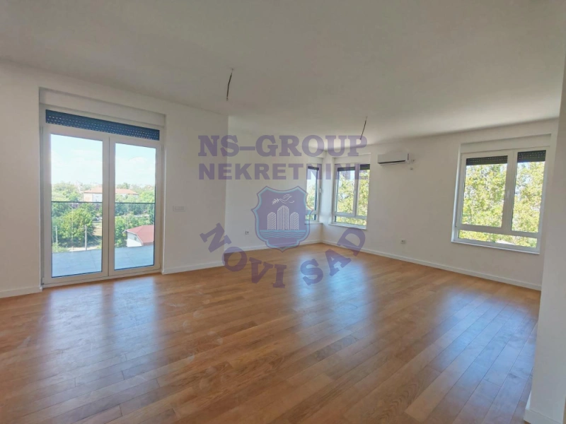 Stan na prodaju Novi Sad 117m2, 520373