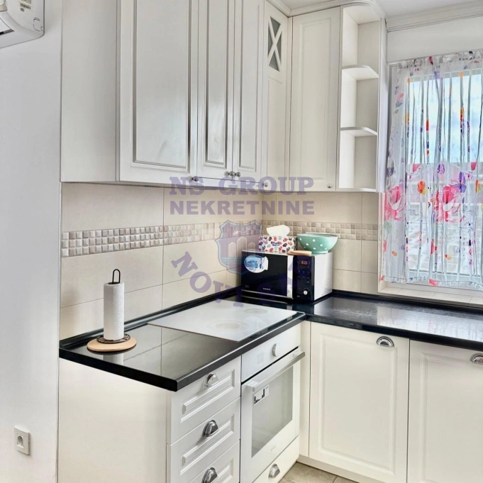 stan za izdavanje Novi Sad 53m2 17023