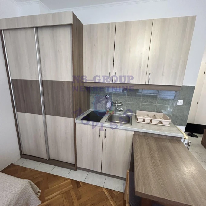 stan za izdavanje Novi Sad 25m2 17028