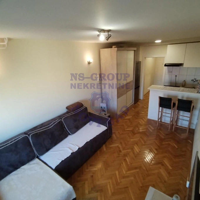 stan za izdavanje Novi Sad, 25m2 17031