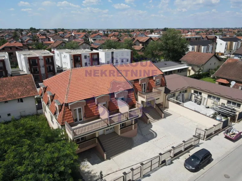 stan na prodaju Veternik 25m2 573525