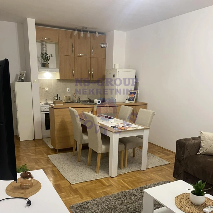 stan za izdavanje Novi Sad 53m2 17029