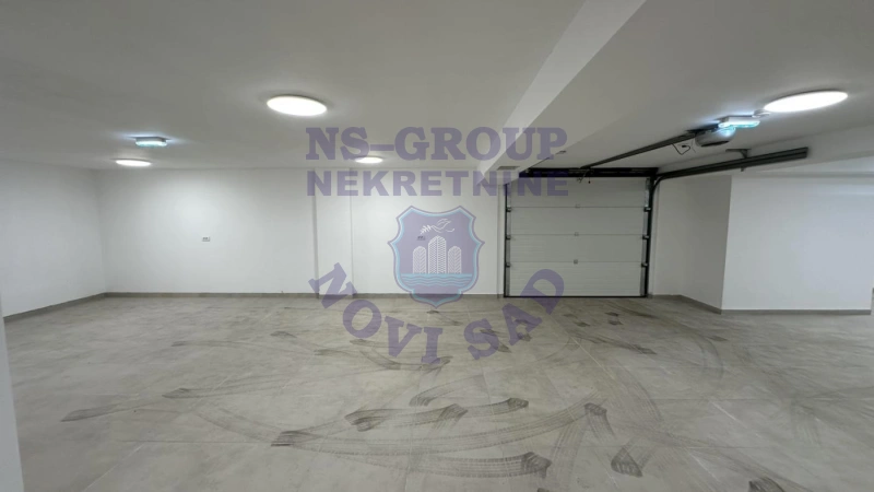 lokal za izdavanje Novi Sad 355m2 16983