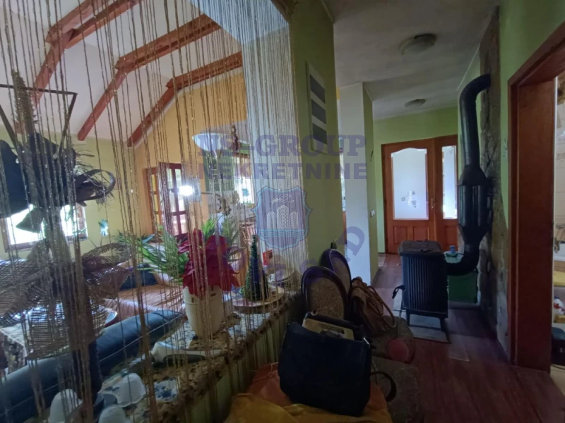 kuca na prodaju Sremska Kamenica 187m2 532588