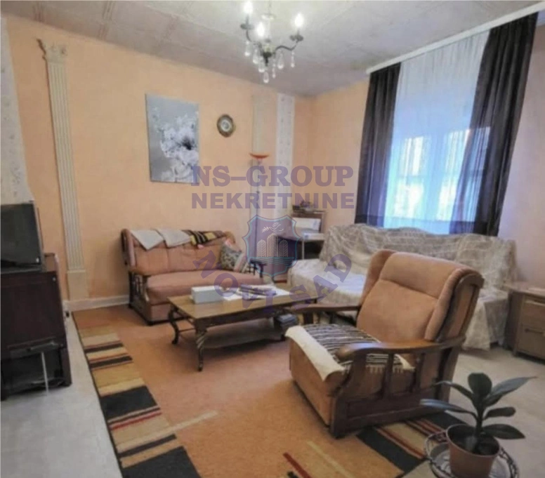 kuca na prodaju Titel, 100m2 546669