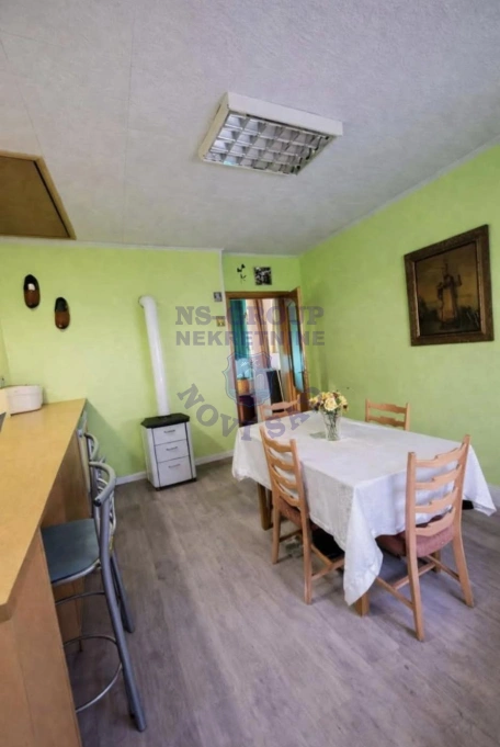 kuca na prodaju Titel 100m2 546669