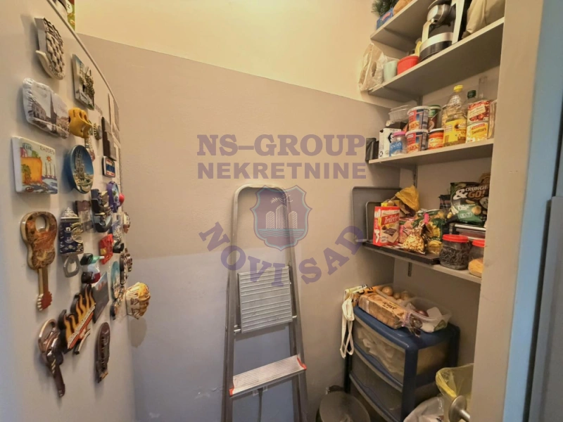 stan na prodaju Novi Sad 70m2 562659