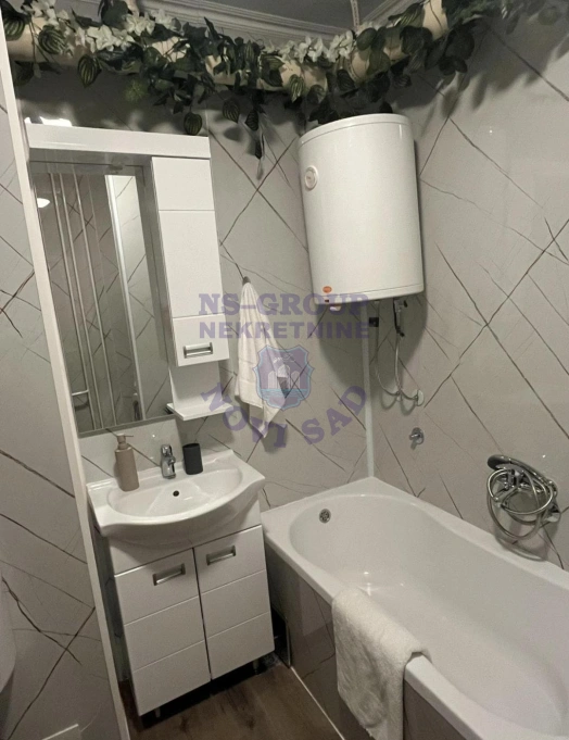 stan za izdavanje Novi Sad 46m2 17039
