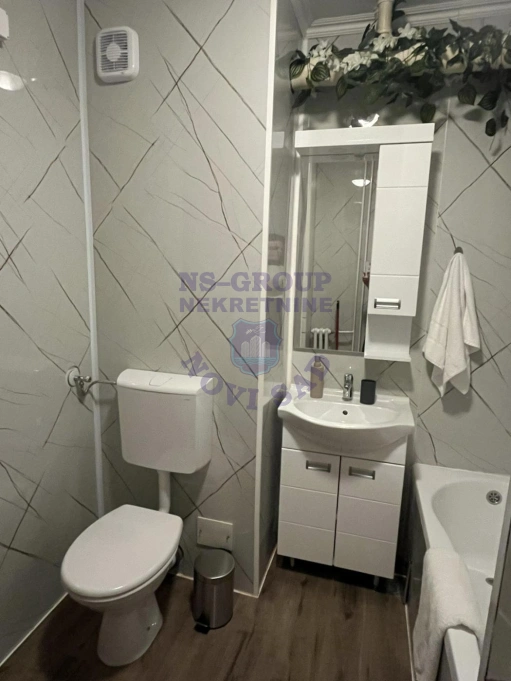 stan za izdavanje Novi Sad 46m2 17039