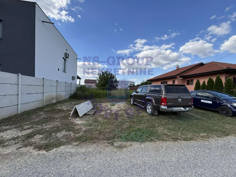 plac na prodaju Rumenka 522m2 575173