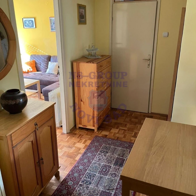 stan za izdavanje Novi Sad 42m2 17050