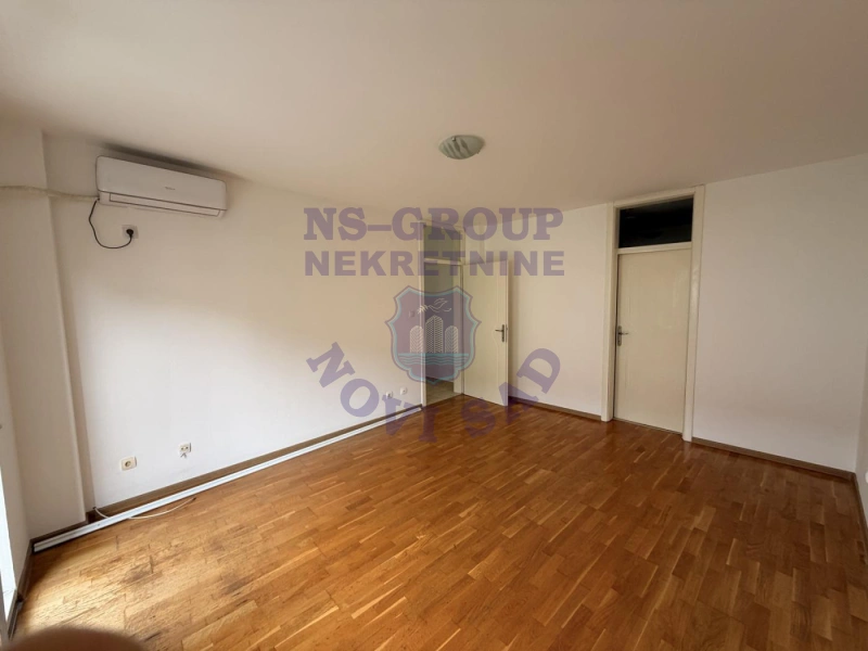 stan na prodaju Novi Sad 52m2 575351