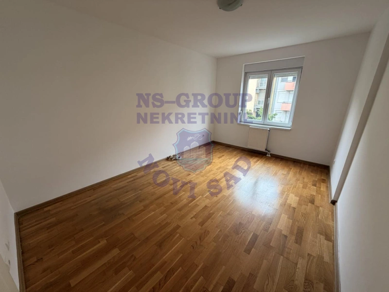 stan na prodaju Novi Sad 52m2 575351