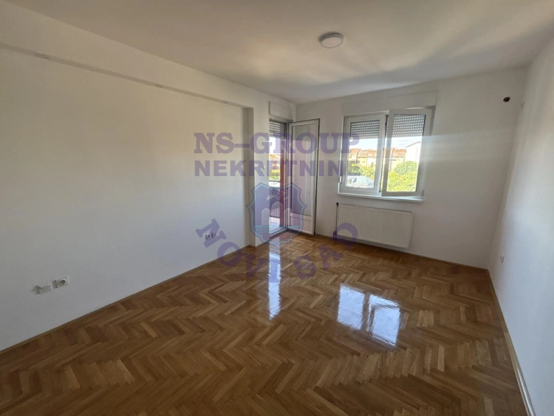 stan na prodaju Novi Sad, 45m2 575332