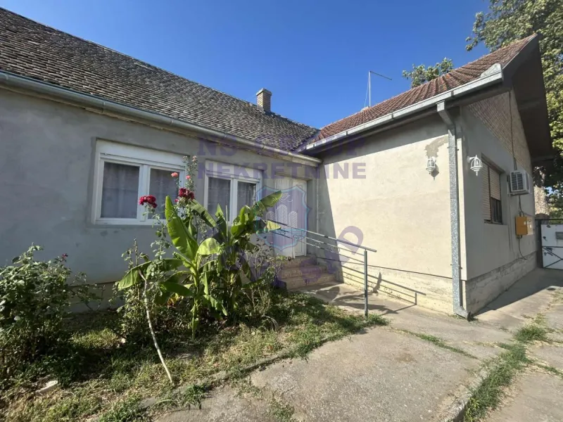 kuca na prodaju Begeč 224m2 575376