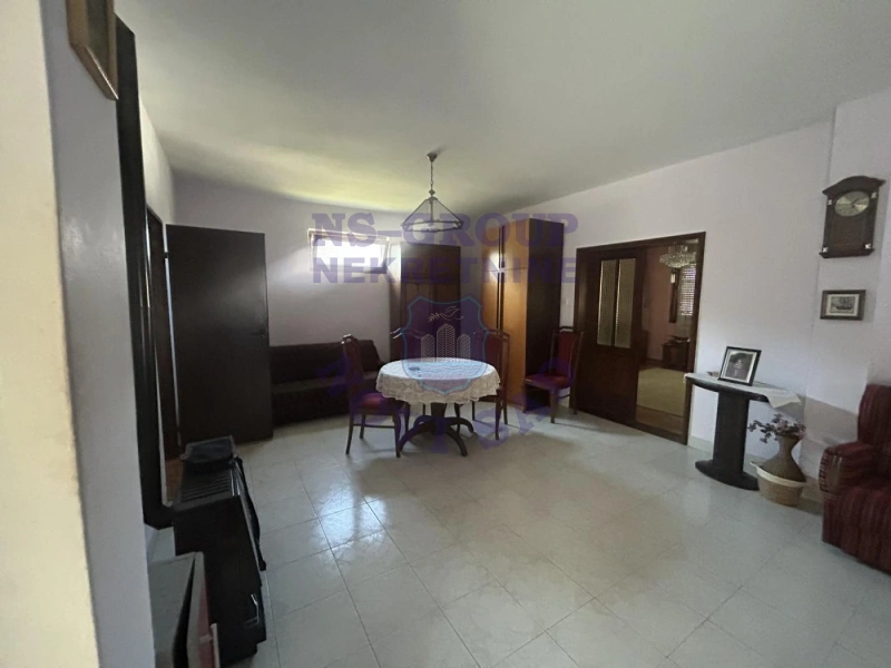 kuca na prodaju Begeč 224m2 575376