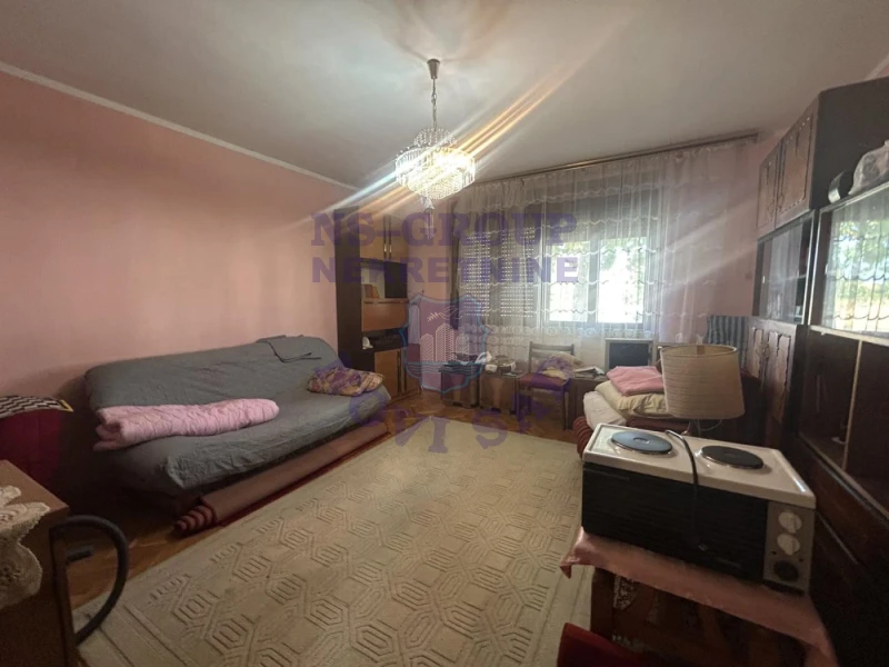 kuca na prodaju Begeč 224m2 575376