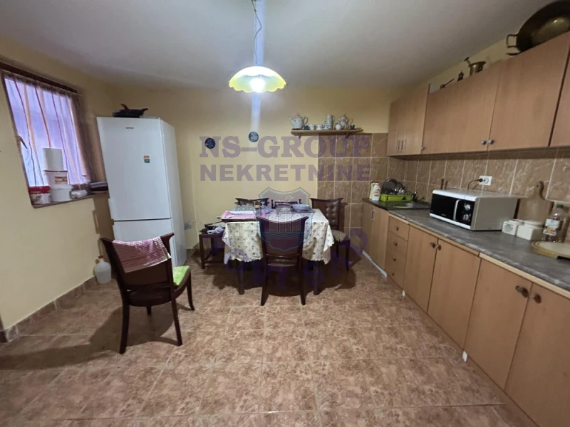 kuca na prodaju Begeč 224m2 575376