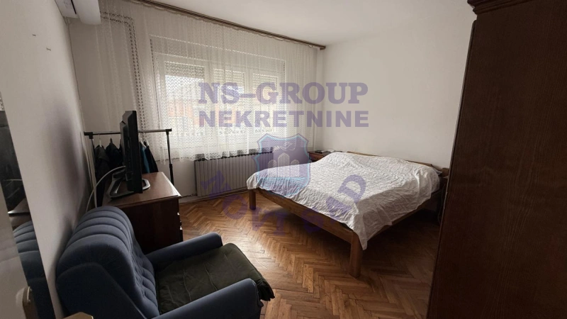 Kuća na prodaju Bački Jarak 164m2, 575291