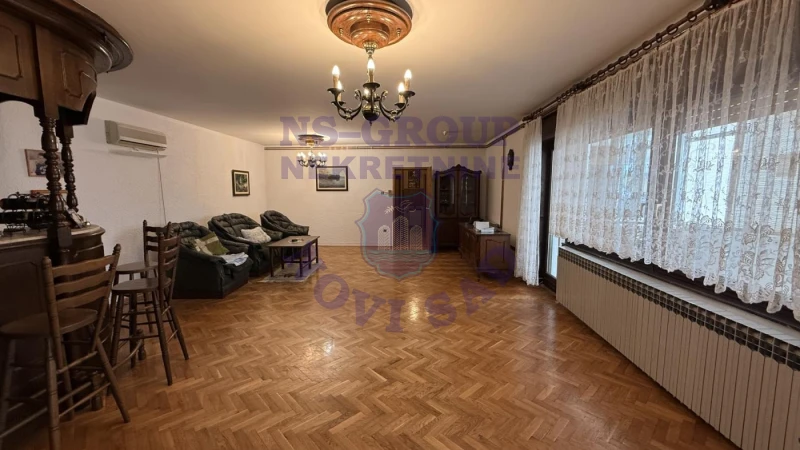 Kuća na prodaju Bački Jarak 164m2, 575291