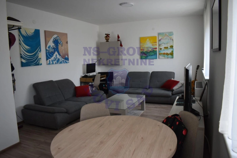 stan na prodaju Novi Sad, 48m2 575352