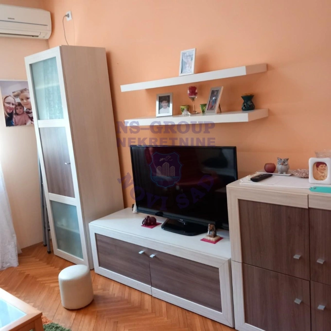 stan za izdavanje Novi Sad 37m2 17054