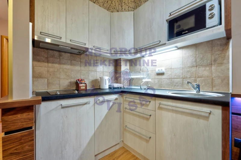 stan na prodaju Zlatibor 44m2 575379