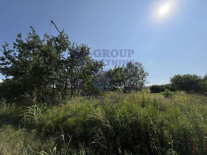 plac na prodaju Sremski Karlovci 2704m2 575265