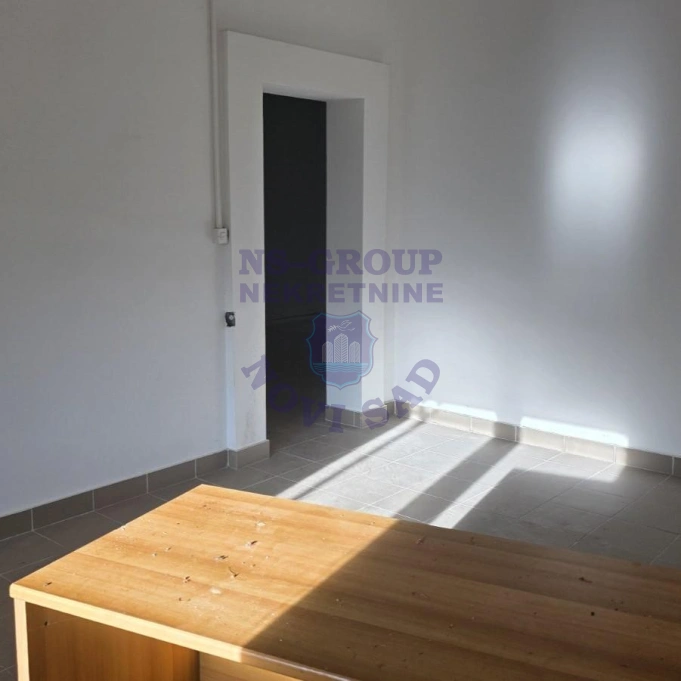 lokal za izdavanje Temerin 210m2 17058