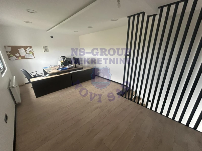 Lokal na prodaju Novi Sad 300m2, 575390