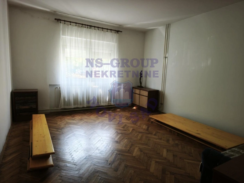 Kuća na prodaju Veternik 196m2, 575402