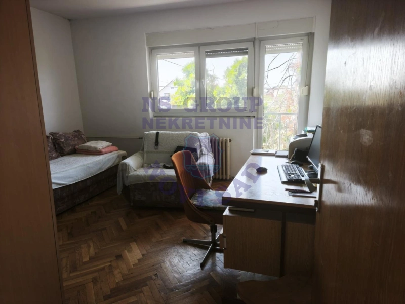 Kuća na prodaju Veternik 196m2, 575402