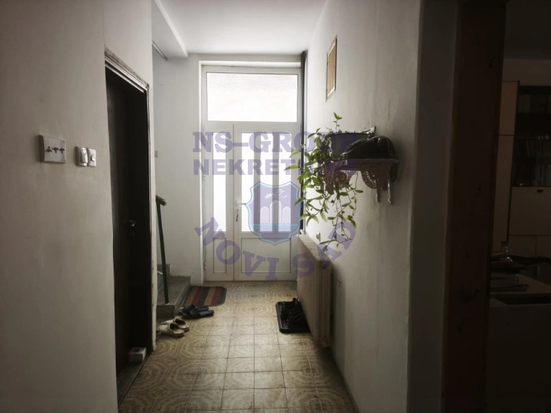 Kuća na prodaju Veternik 196m2, 575402
